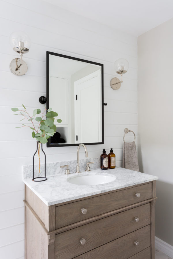 The Secret to an All-White Bathroom - Haven