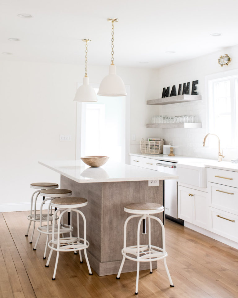 Light & Airy Beach House in Kennebunk, Maine · Haven