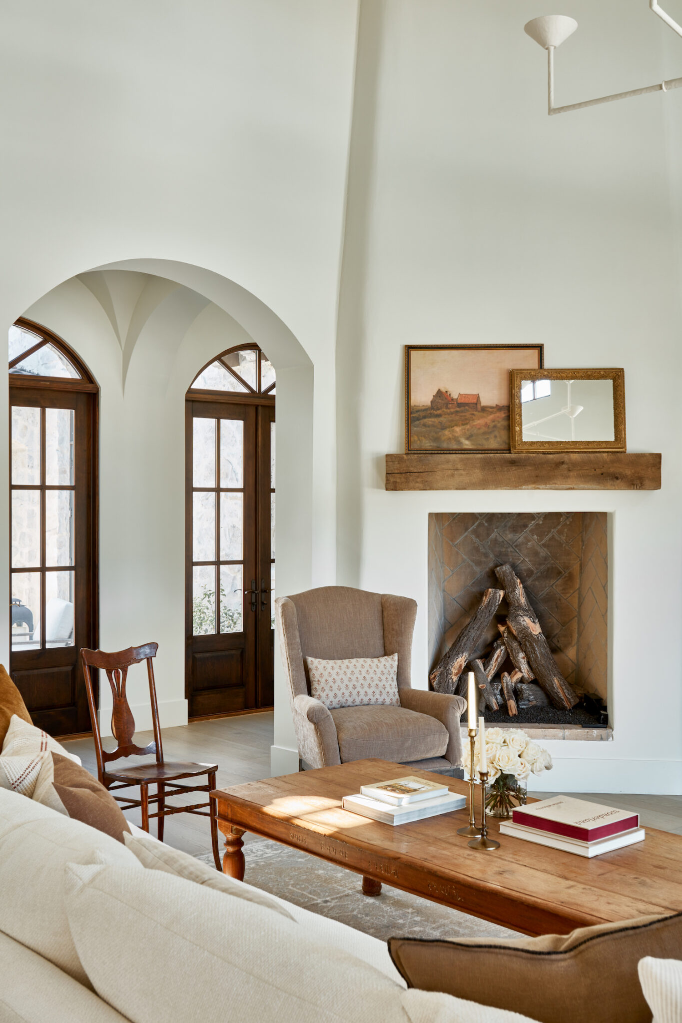 Rustic European Appeal and Transitional Style Add Rich Layers to This ...