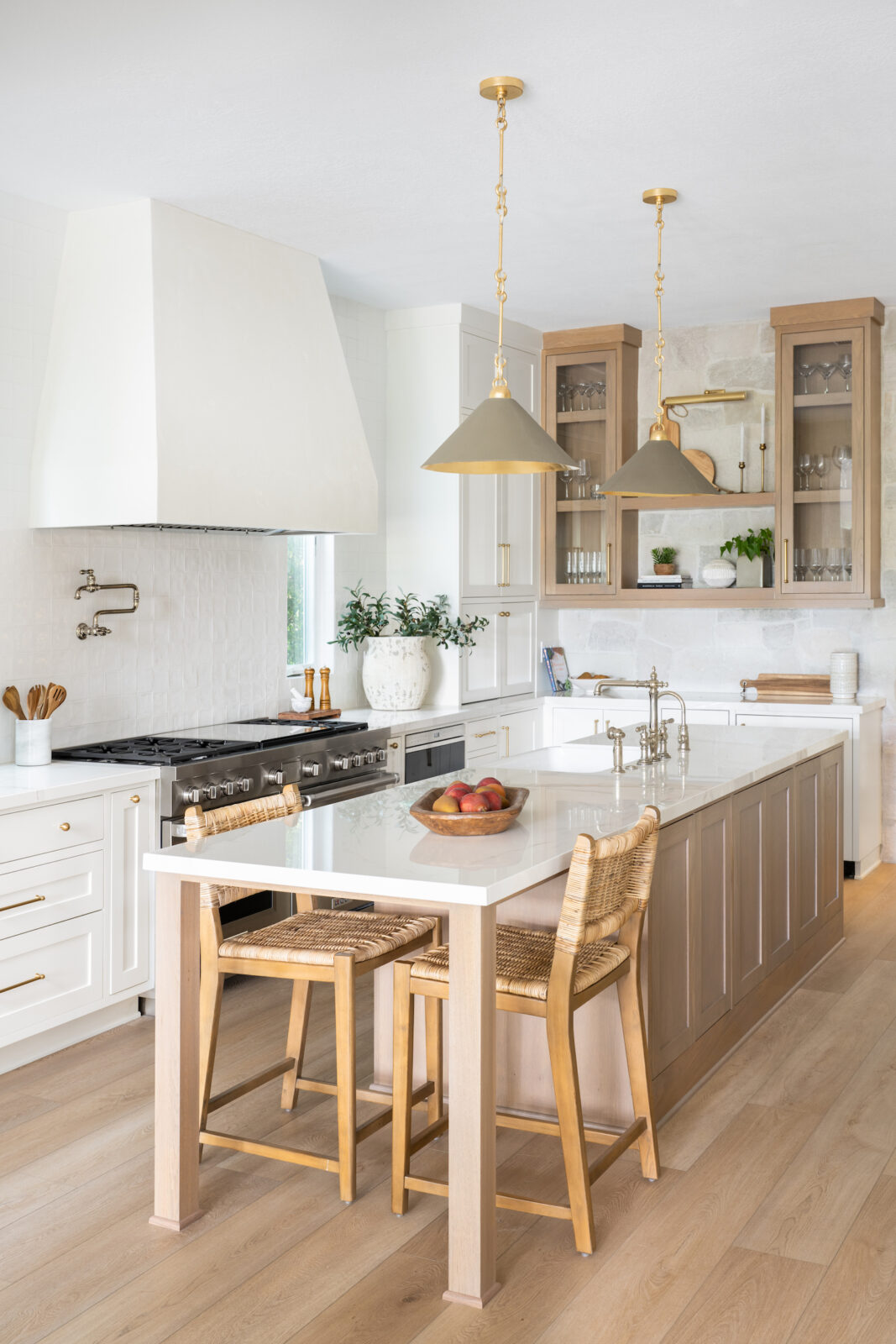 Muted Cut Stone Layers on Subtle Texture in a Neutral Transitional Home ...